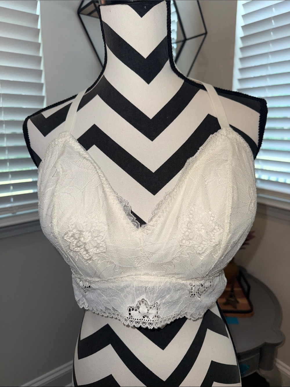 Aerie Hibiscus Lace Padded Racetrack Bralette